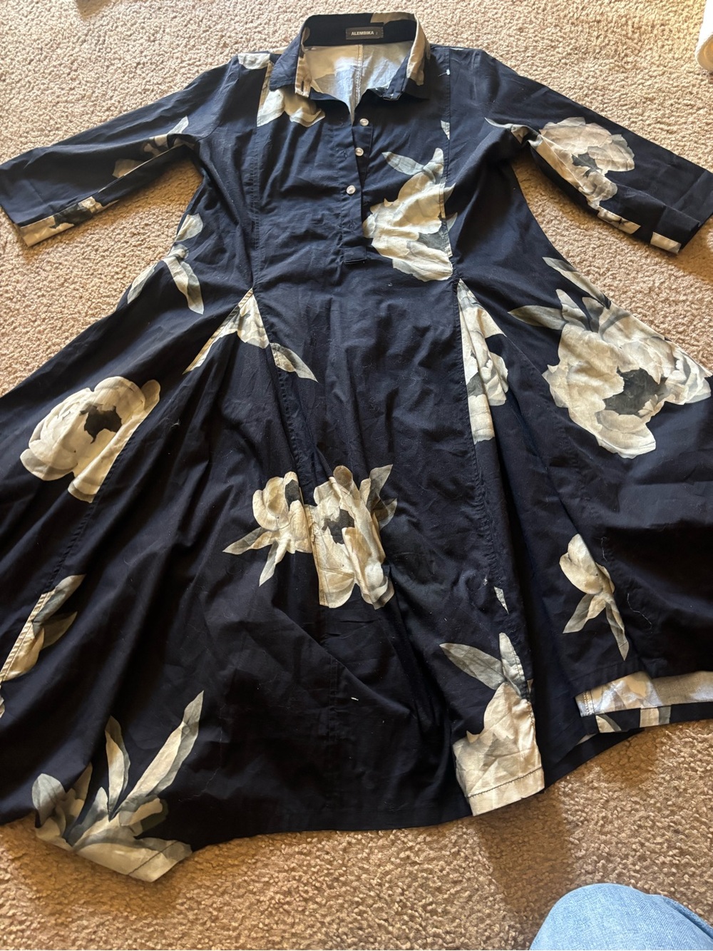 Alembika RENEE ASYMMETRICAL SHIRTDRESS, ROSES Size 2 - Picture 2 of 9